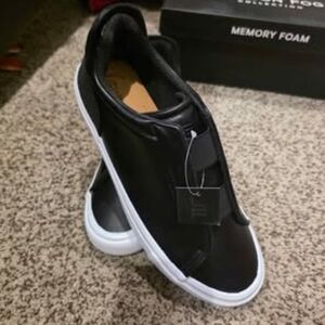 NEW- LFM-Francis black-Men's Black Slip-On Sneakers